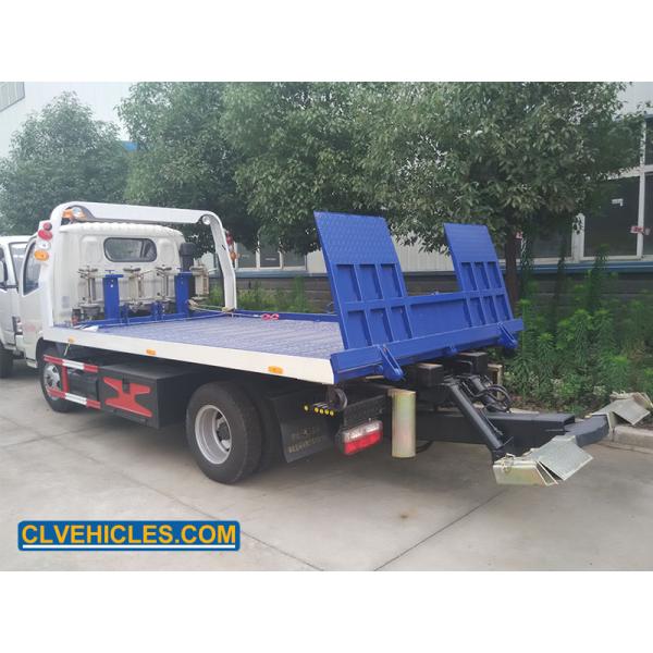 White 100P 98hp ISUZU Tow Truck Flatbed Wrecker Truck Light Duty 4 Ton