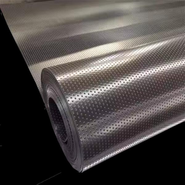 ASTM Waterproof Impermeable HDPE Geomembrane Sheet Anti UV Liners For Sea Slope