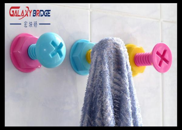 Plastic Cloth Hanging Hooks Wall Mounted Kids Bedroom Cloth Holder Cute Animal Design