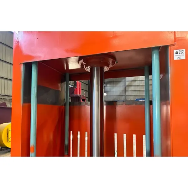 80 Tons Full Steel Plate Vertical Baling Press Machine with 15 KW Power for Scrap Metal Processing