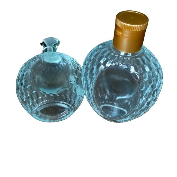 Regulate Odor with Spherical Empty Mini Perfume Bottles Glass in 10ml 30ml 50ml Sizes