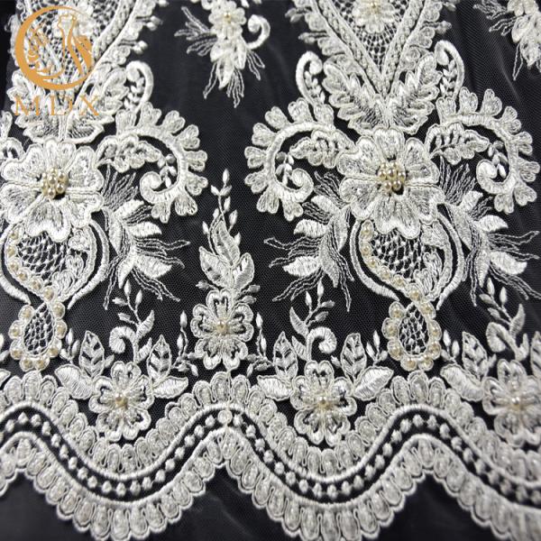 Das telas brancas do laço do poliéster de 1 jarda 20% laço bordado frisado luxuoso para o vestido