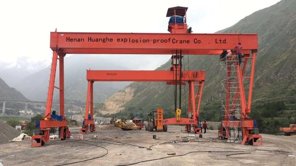 Metro Track laying crane, China good quality dt10t gantry crane, track laying plate transport crane, hydraulic elevator、
