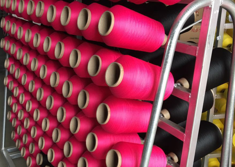 75D High Tenacity Fdy Polyester Yarn / Hand Knitting Yarn For Fabric / Textile