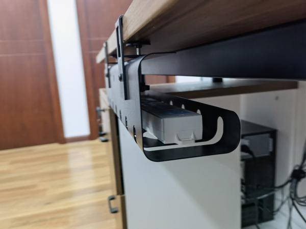Tela de gestão de fios de cabo de escritório com revestimento em pó e certificado ISO ROHS