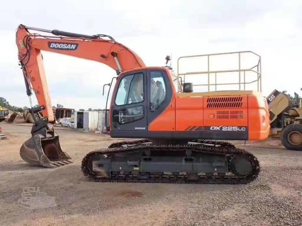 Grande máquina escavadora de Ton Doosan DX225LC da força 25 da escavação