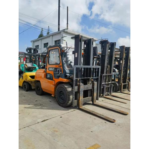 Погрузчики Toyota, двигатели внутреннего сгорания, для экспорта и продажи