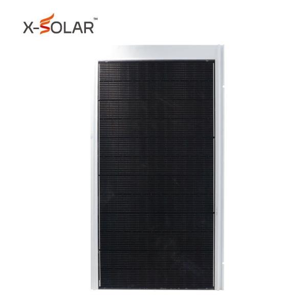 520W BIPV Carreaux solaires de toit -0,26% Coefficient de température de puissance max. 39,68 V Voltage de fonctionnement optimal pour le matériau de construction