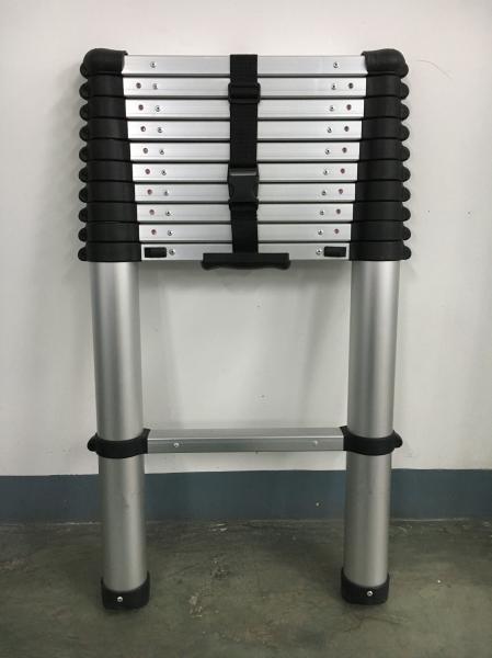 En131 Silver 2.6m Aluminum Telescopic Extension Ladder