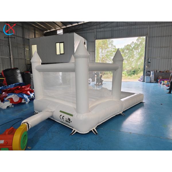 Casa de salto para la fiesta de bodas