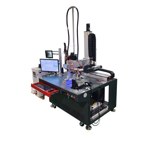 5-AXIS QCW LASER WELDING MACHINE, USED FOR LIQUID-COOLED COLD PLATE WELDING, CONTINUOUS LASER OUTPUT, RELIABLE QUALITY, ONE-YEAR MAINTENANCE SERVICE.