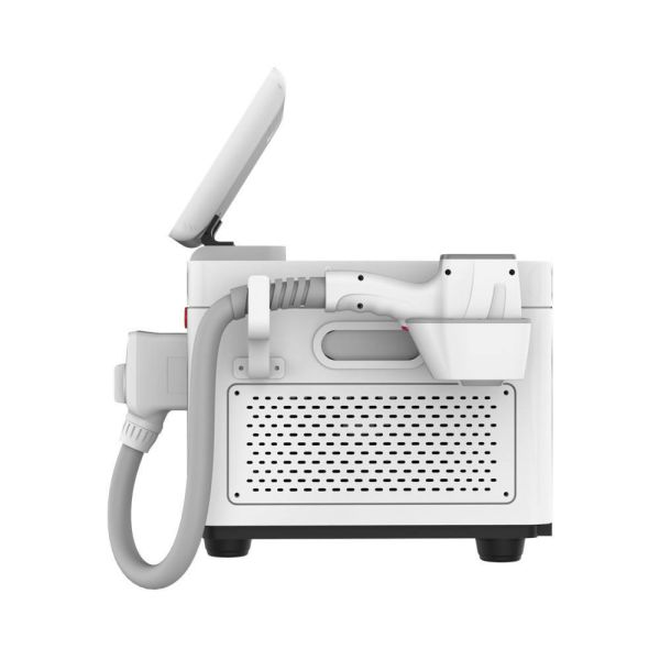 4000W Professional Diode Laser Machine 755nm 808nm 1064nm For Med Spa And Clinics