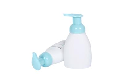 emballage cosmétique UKF08 de bouteille de distributeur de mousse en plastique de l'ANIMAL FAMILIER 250ml