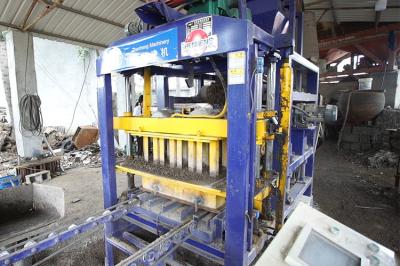 Vário bloco manual do molde QTJ4-25 1400pcs/H que faz a máquina