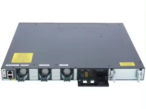 48 ports QFX5120-48YM-AFO Commutateur Ethernet géré avec fonction POE et disponibilité de stock