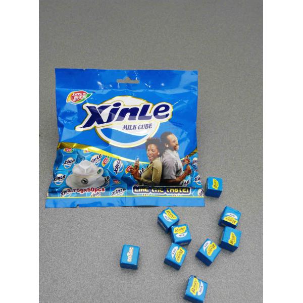 Gosto em borracha saudável dos doces do leite do sabor de leite do cubo delicioso e doce