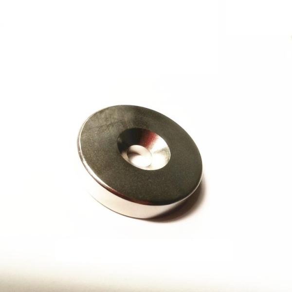 High Pulling Force Countersunk Neodymium Disc Magnets N52 with Composite NdFeB Material