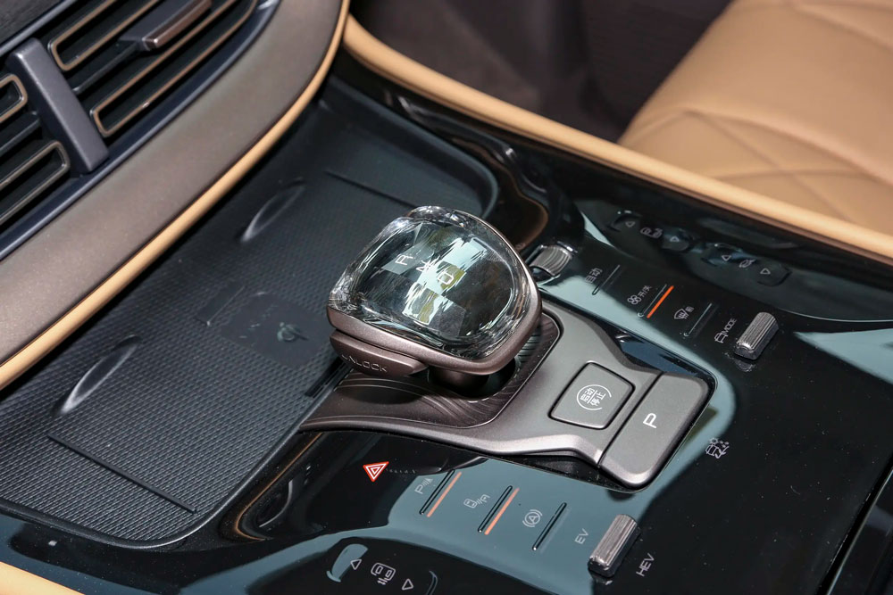 Denza D9 BYD EV Автомобили Электрические хэтчбекные автомобили 7-местный МПВ