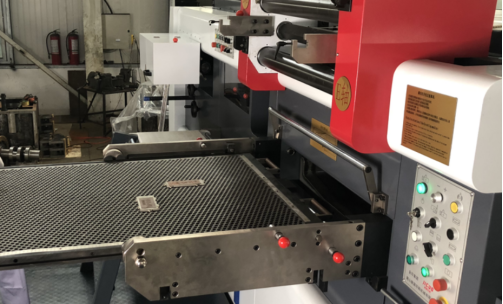 JIGUO TMY-1500H Automatic Die Cutting & Foil Stamping Machine,Max.Diecutting Speed:5000s/h,Max.Stamping Speed:4500s/h,NO.of Foil Rollers:Vertical: 3; Horizontal: 2.