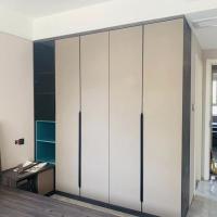 Flat Pack porte pivotante garde-robe maître salle de couchage armoire organisateur