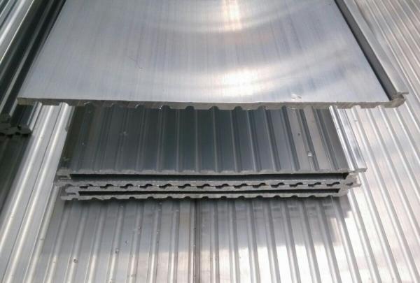 6063 T5 Extrusion Waterproof Aluminum Decking Flat Board with Interlocking Groove