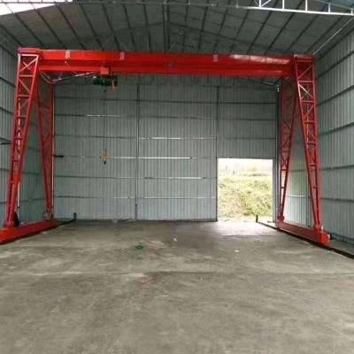 MH type 5 ton general gantry crane, gantry crane, main girder box support leg gantry crane, rail type small crane