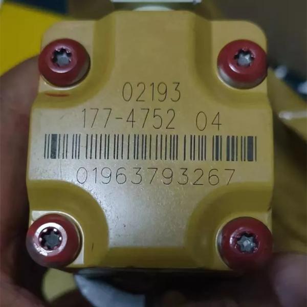 1774752 177-4752 Common Rail Fuel Injector For 325C 3126B Excavator