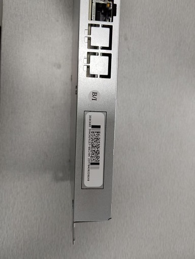 ABB DSQC 668 3HAC029157-001 Robot informatique de l'axe IRC5