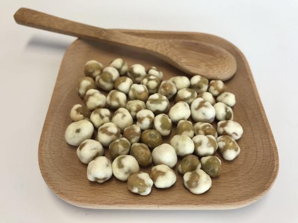 Nutural Coated Wasabi Green Peas Crispy Taste Snack Good For Spleen / Stomach