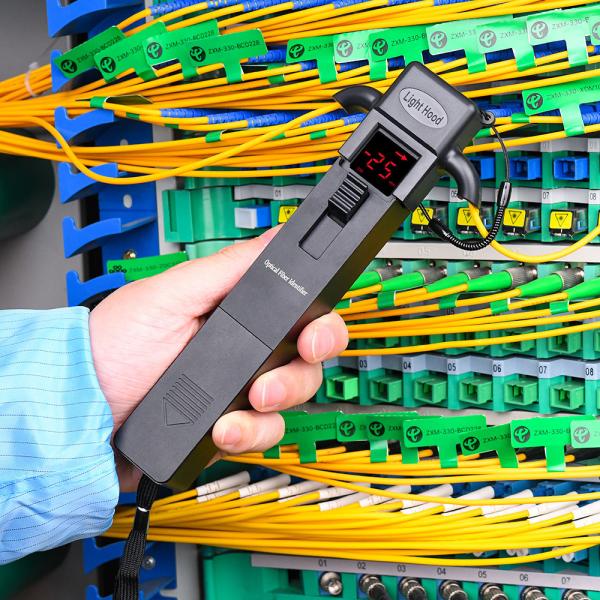 Инструмент в реальном маштабе времени тестера FTTX гибкого провода кабеля идентификатора OFI стекловолокна черного металла