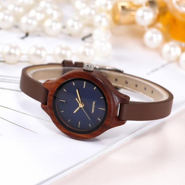 Small Lady Modern Wood Watches With Blue Dials Red Sandalwood Cases