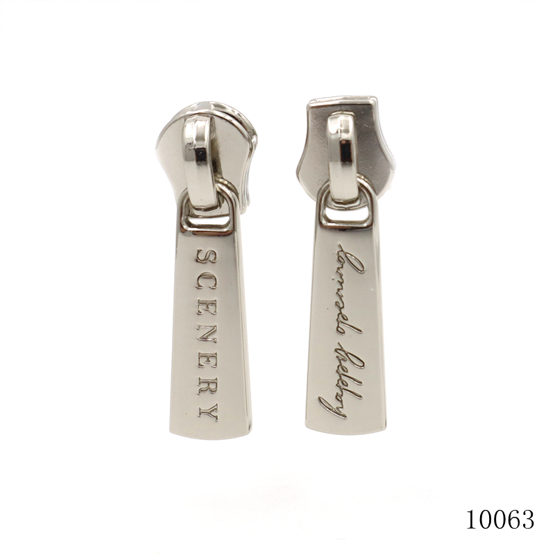 Nickel Logo Engraved Metal Zipper Puller Customized Shape Size Metal Zipper Puller Label For Handbag