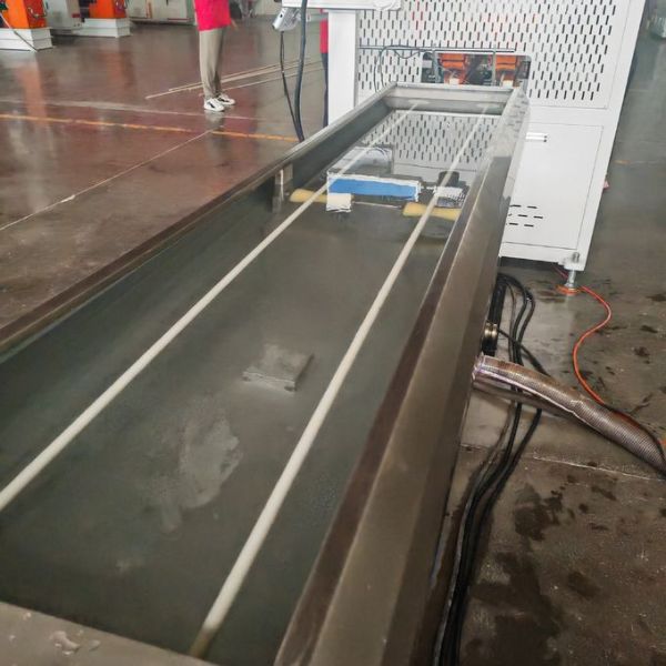 Plastic PVC / UPVC / CPVC Water Supply Drainage Pipe Extrusion Production Line Making Machine