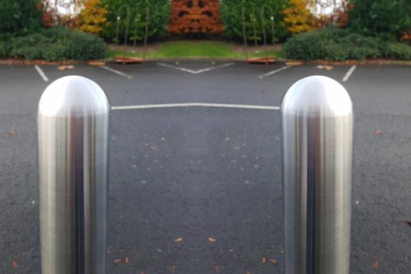 Anti Car Rolling Stainless Steel Bollards For Traffic Police Enforcement / Road Administration
