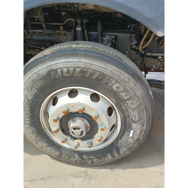 Cabeza de camión tractor usado para la venta HOWO T7H 6*4 modo de conducción 440hp Mejores marcas de camiones tractor chinos