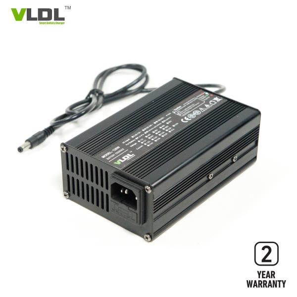 36V 48V 60V 3A 2.5A 2A Lithium Battery Charger For E - Bikes Universal Input 90 ~ 264Vac