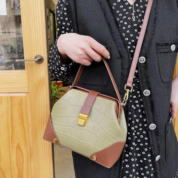 Young Ladies' Must-Have CANDY Pattern PU Leather Lock Bag with Fashion Design