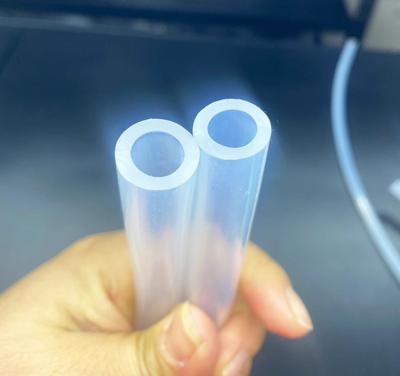 Extrusão de alta elasticidade do tubo do silicone do espaço livre da força sem a mangueira da água do cheiro/silicone