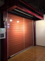 Porte en aluminium 220 mm revêtue d'une couche d'alimentation lourde