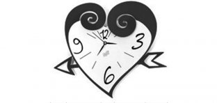 Wrought Iron Wall Clocks with Different colors CK018 47 * 35 * 3cm