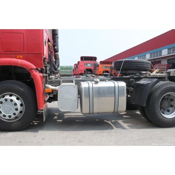 Sinotruk HOWO 290 HP 4X2 Tractor Trucks Used Trucks Tractor for End Logistics Solutions