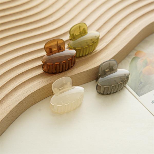 Japan South Korea new clear acrylic accessories geometric triangle hairpin catch trumpet Ins women fashion headwear