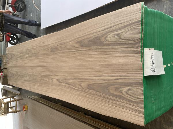 Engineered Veneer Walnut Wood 0.4mm 2500*320mm