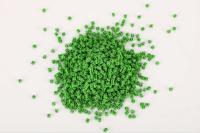 Expérience Durabilité Sécurité Granules de remplissage TPE Option à faible densité de masse pour le gazon artificiel dans le monde entier