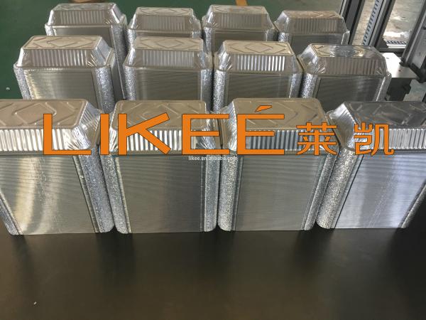 800KN Quatro Colunas Máquina de Fabricação de Copas de Alimentos de Folha de Alumínio Forte Máquina de Fabricação de Placas de Folha de Alumínio Com Baler de Resíduos