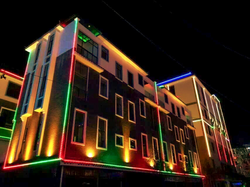 Programmable LED Point Light Source RGB Pixel 12mm IP67 Waterproof DMX LED Point Light for Building Decoration Amusement Park Bridge Landscape Lighting