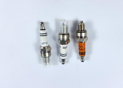 O preto/Whtie/laranja das velas de ignição A7TC do motor da motocicleta/triciclo colorem disponível