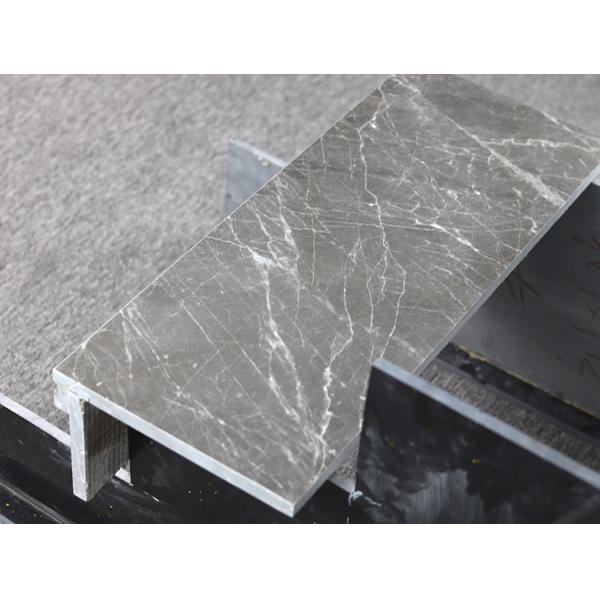 Плита лестницы современного дизайна естественного мраморного пола стены камня шагов лестницы крытая серая