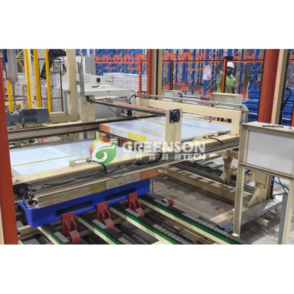 Full-Automatic Thermoplastic Packing Machine with PLC Control for 600*600 Gypsum Board Lamination