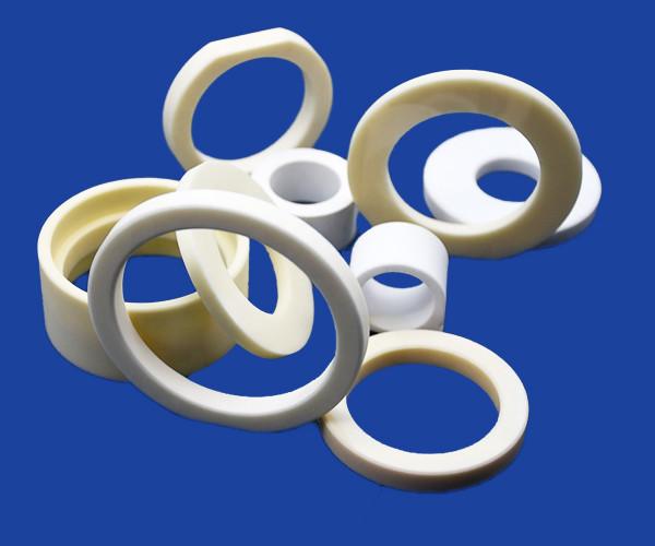 95% To 99% Alumina Ceramic Ring Washer Seals High Temperature Resistant